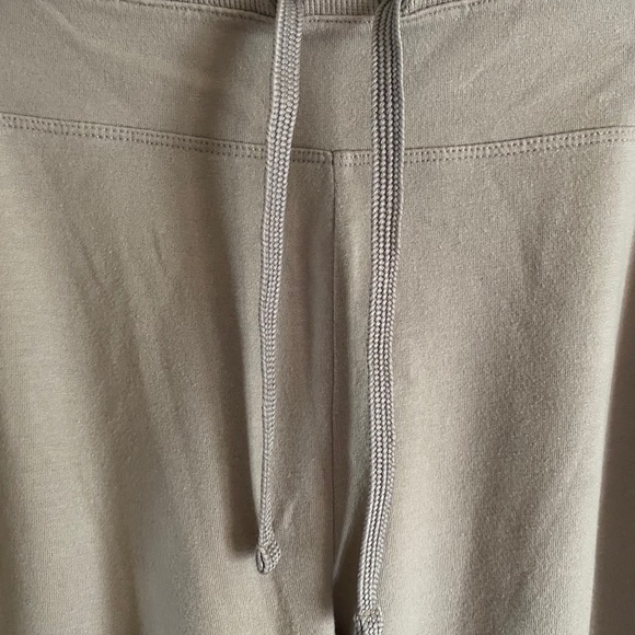 GAP body fit women’s sweatpants XL GRAY - Picture 5 of 5